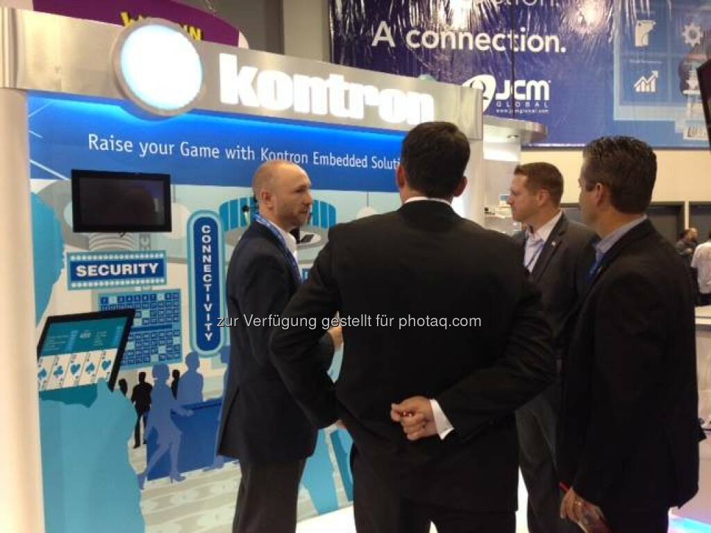 Kontron: Great day at #G2E2014! Use the opportunity stopping by our booth 3802 and win an executive gift and a tablet on day 3!  Source: http://facebook.com/kontron, © Aussender (02.10.2014) 