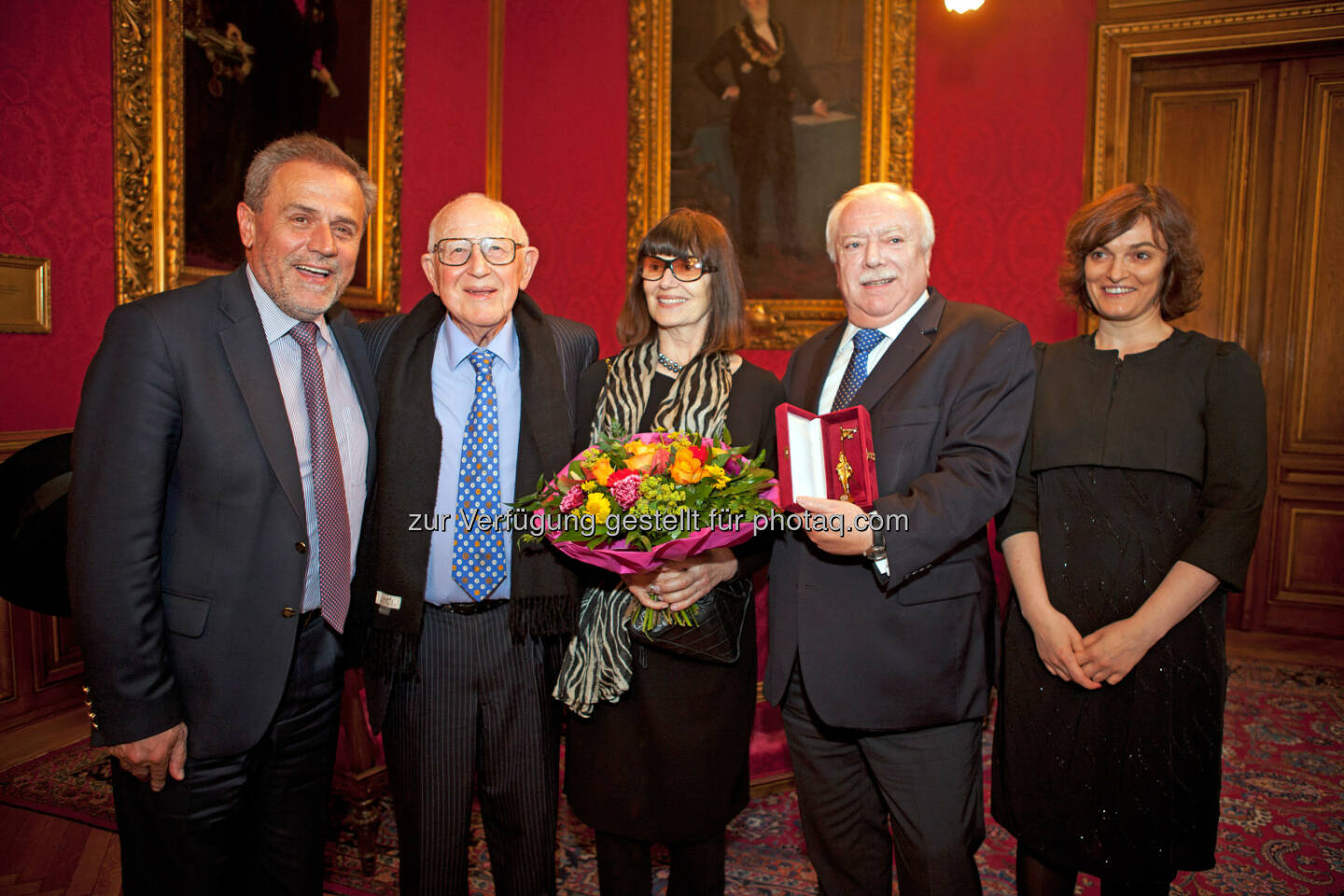 Zagrebs Bürgermeister Milan Bandic, Branko und Mirjana Lustig, Bürgermeister Michael Häupl, Let's cee Direktorin Magdalena Zelasko: Let's cee Film Festival 2014: Zwei Oscars und ein Goldener Rathausmann.