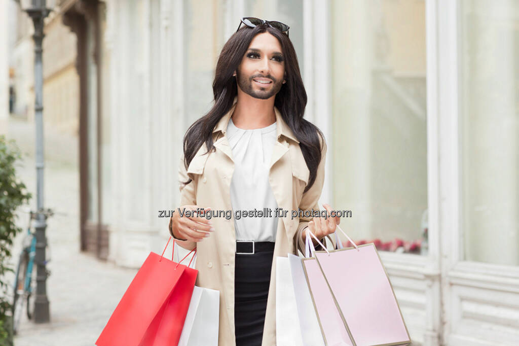 Bank Austria: Conchita Wurst als neues Werbetestimonial für CashBack (09.10.2014) 