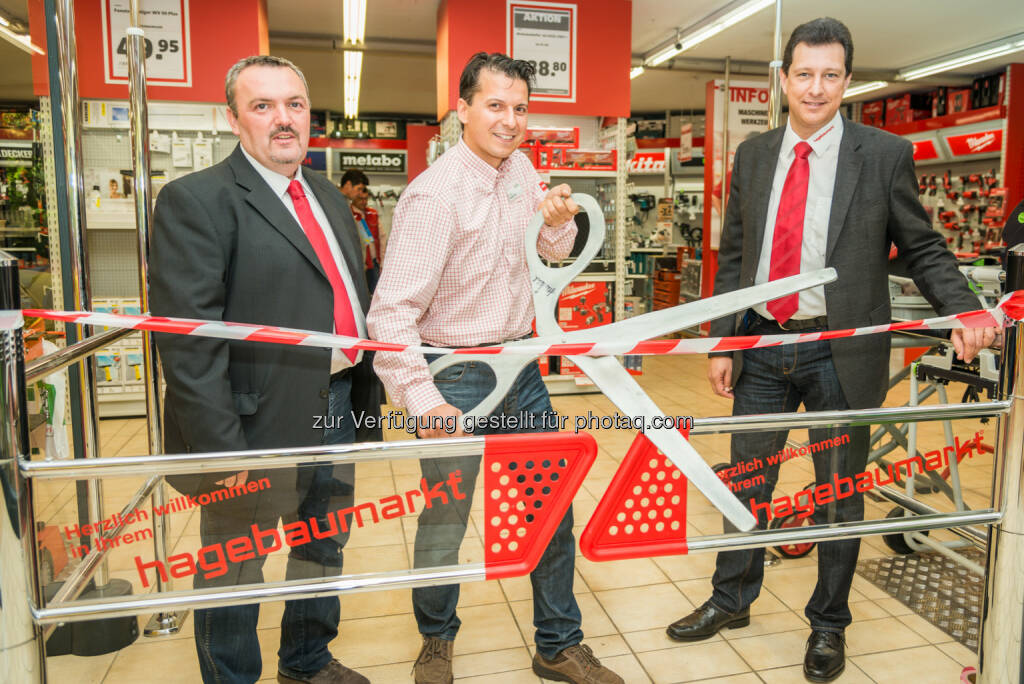 Jürgen Wagner (Verkaufsleiter hagebau Österreich), Mag. Rainer Rinnhofer (Geschäftsführer hagebau Weyer), Volker Ernst (Regionalleiter hagebau): hagebau Handelsgesellschaft für Baustoffe GmbH & Co KG: hagebau verstärkt Geschäft in Österreich, © Aussender (09.10.2014) 