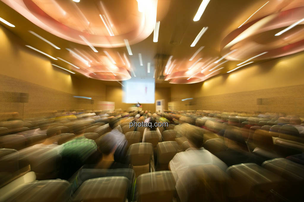 Kapitalmärkte in turbulenten Zeiten, Vola, Licht, © photaq/Martina Draper (09.10.2014)