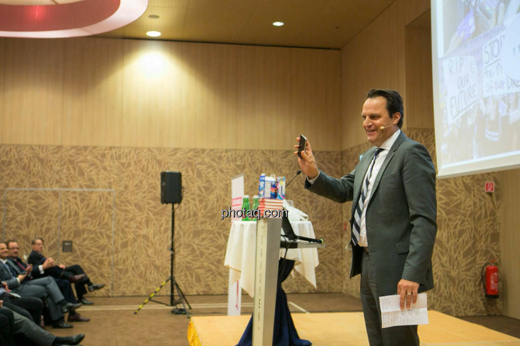 Jens Korte (Wirtschaftsjournalist), © photaq/Martina Draper (09.10.2014) 