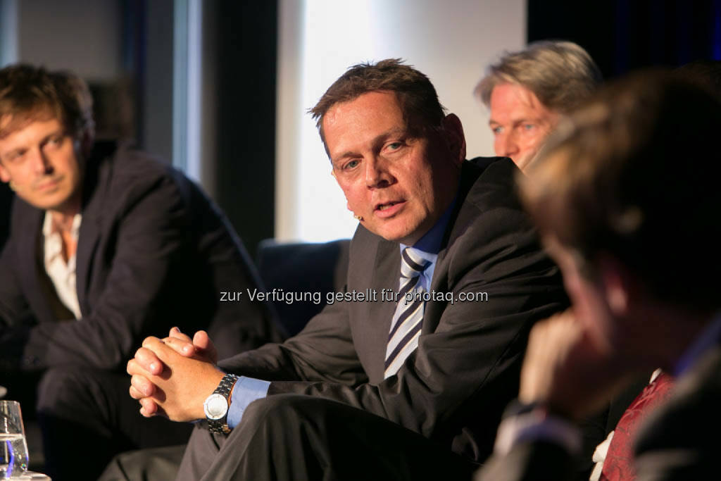 Rupert Weber, Geschäftsführender Vorstand von Menschen für Menschen Österreich, http://blog.immofinanz.com/de/2014/10/15/talk-im-tower-afrika-fass-ohne-boden-oder-entwicklungsraum-mit-potenzial-/, © Martina Draper für Immofinanz (14.10.2014) 