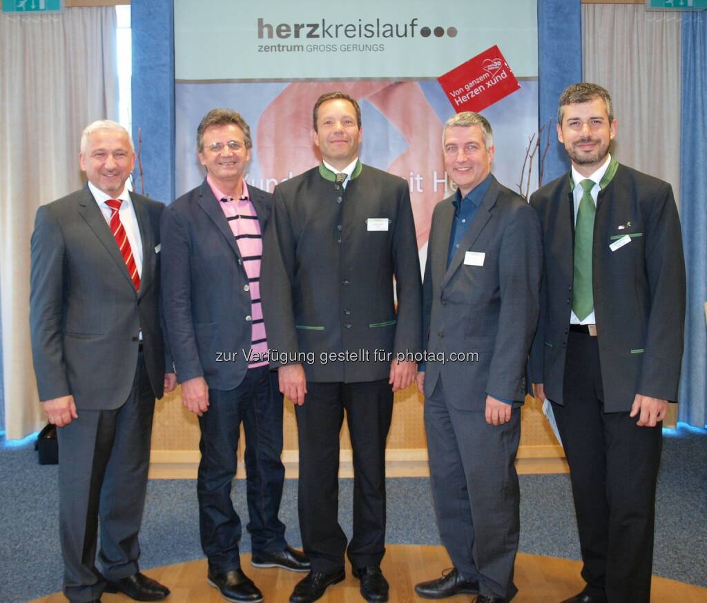 GF Fritz Weber, Univ.-Prof. Hans Domanovits, Prim. Univ.-Doz. Sebastian Globits, Prim. Univ.-Prof. Michael Hirschl, Leiter Pflegedienst Jürgen Friedl: Xundheitswelt - Von Natur aus gut für Gesundheit und Wohlbefinden.: Erfolgreicher 1. Pflegekongress (14.10.2014) 