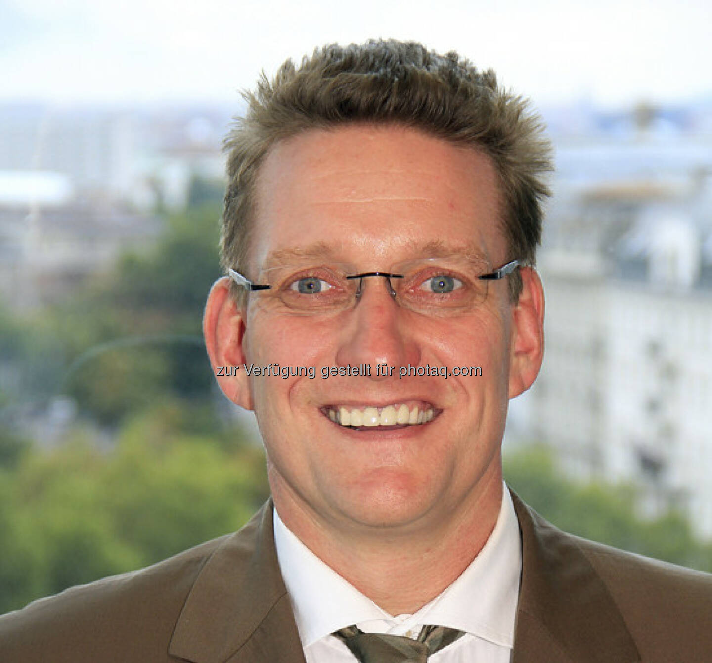 Arnd Münker (45) ist seit 1. Oktober 2012 Sprecher der Geschäftsführung der UNIQA Finanz-Service GmbH und hat damit die Leitung des Group Asset Management übernommen