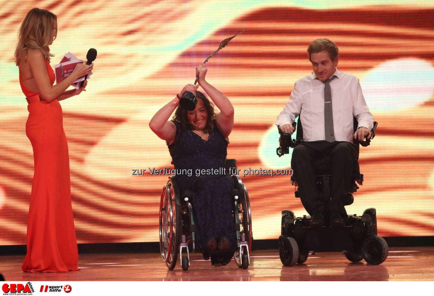 Mirjam Weichselbraun, Claudia Loesch (AUT) and Samuel Koch, Lotterien Gala Nacht des Sports, Photo: Gepa pictures/ Christian Walgram