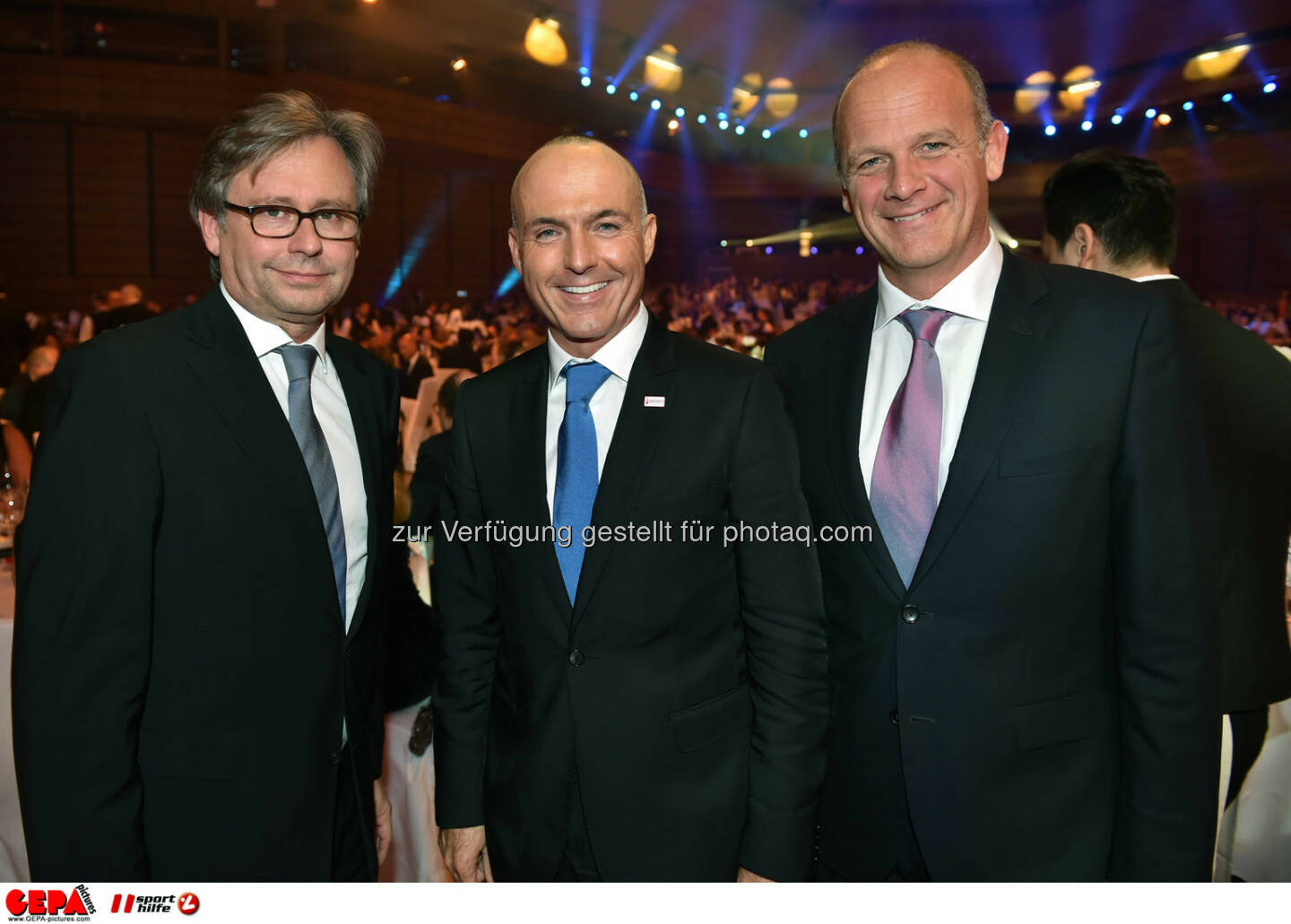 Alexander Wrabetz (ORF), Minister Gerald Klug und Herwig Straka (Emotion). Photo: GEPA pictures/ Michael Riedler