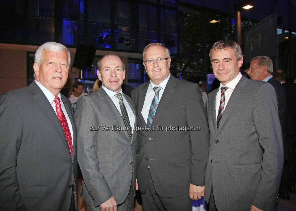 Jakob Auer (Aufsichtsratspräsident), Max Hiegelsberger (Landesrat), Franz Reisecker (Präsident der Landwirtschaftskammer OÖ), Heinrich Schaller (Generaldirektor RLB OÖ) (Bild: RLB OÖ/Strobl) (01.11.2014) 