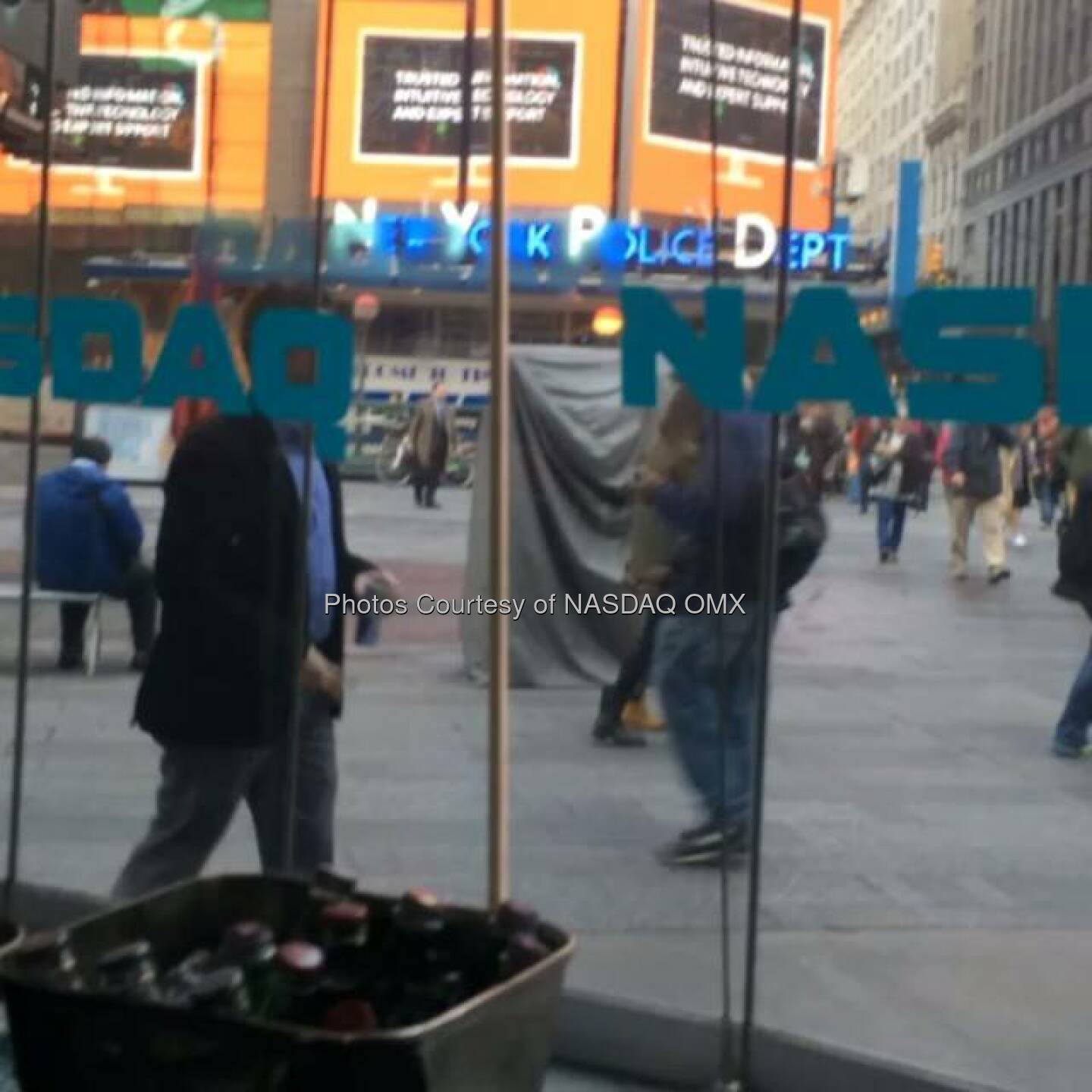 Watch Altra Industrial Motion Corp. ring the #Nasdaq Opening Bell in celebration of 10 Year Anniversary! $AIMC #hyperlapse  Source: http://facebook.com/NASDAQ