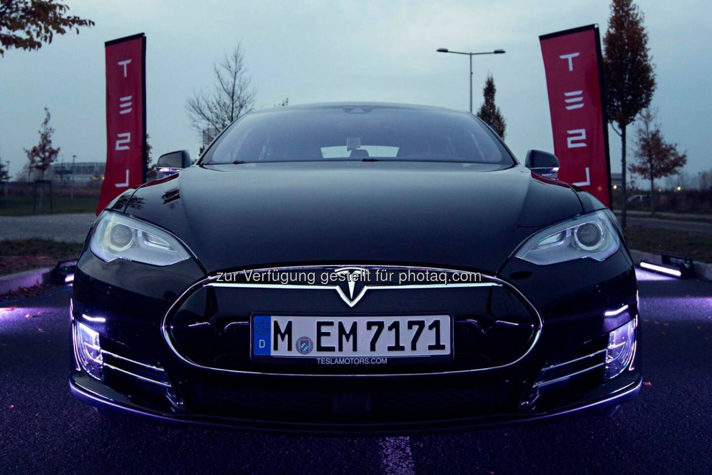 Tesla Model S P85D recently made its first appearance in Europe, accelerating from 0 to 100km in 3.4 seconds on a runway in Berlin.  Source: http://facebook.com/teslamotors