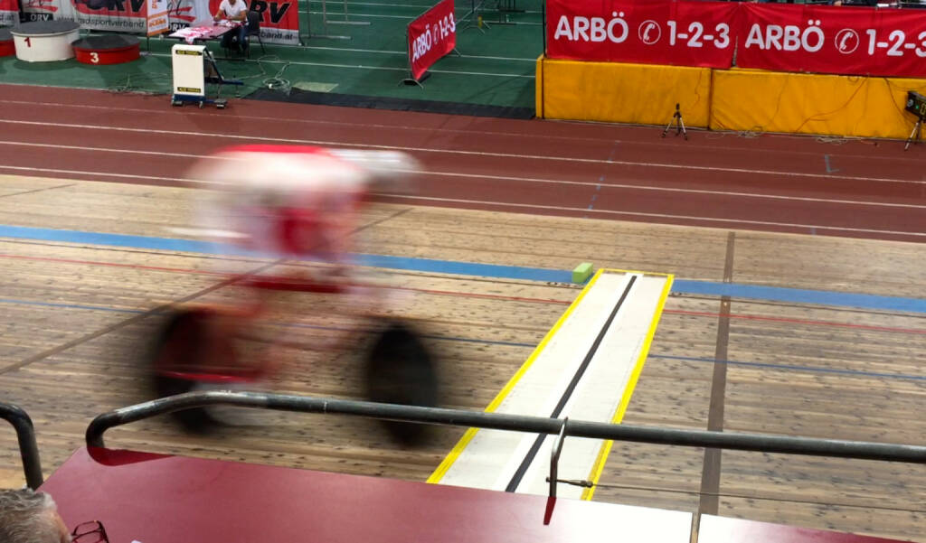 Ziel Sprint Sieg rot-weiss-rot (15.11.2014) 