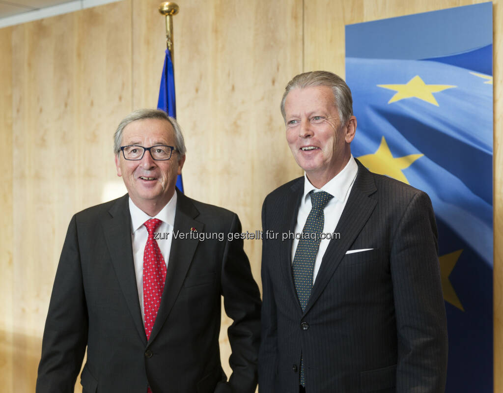 Vizekanzler Reinhold Mitterlehner mit EU-Kommissionspräsident Jean-Claude Juncker in Brüssel: Konjunktur stärken, Wachstum und Beschäftigung sichern (22.11.2014) 