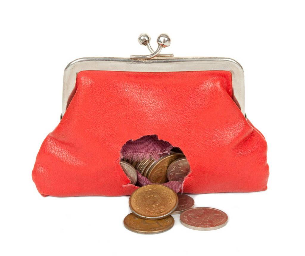 Geldbörsel, Strafzinsen, Negativzinsen, Loch, verlieren, pleite, Verlust, Geld, sparen, minus, http://www.shutterstock.com/de/pic-121369198/stock-photo-red-purse-with-hole.html, © www.shutterstock.com (28.11.2014) 