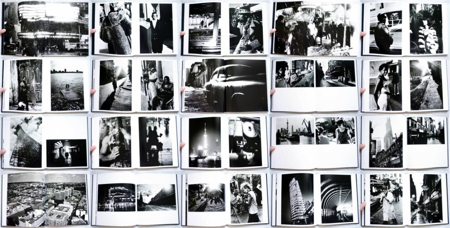 Takehiko Nakafuji - Street Rambler, Gallery Niepce 2014/15 - Beispielseiten, sample spreads http://josefchladek.com/book/takehiko_nakafuji_-_street_rambler