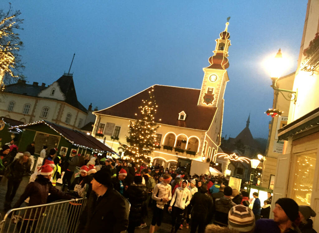 Altstadt Mödling, Start/Ziel-Bereich (01.12.2014) 