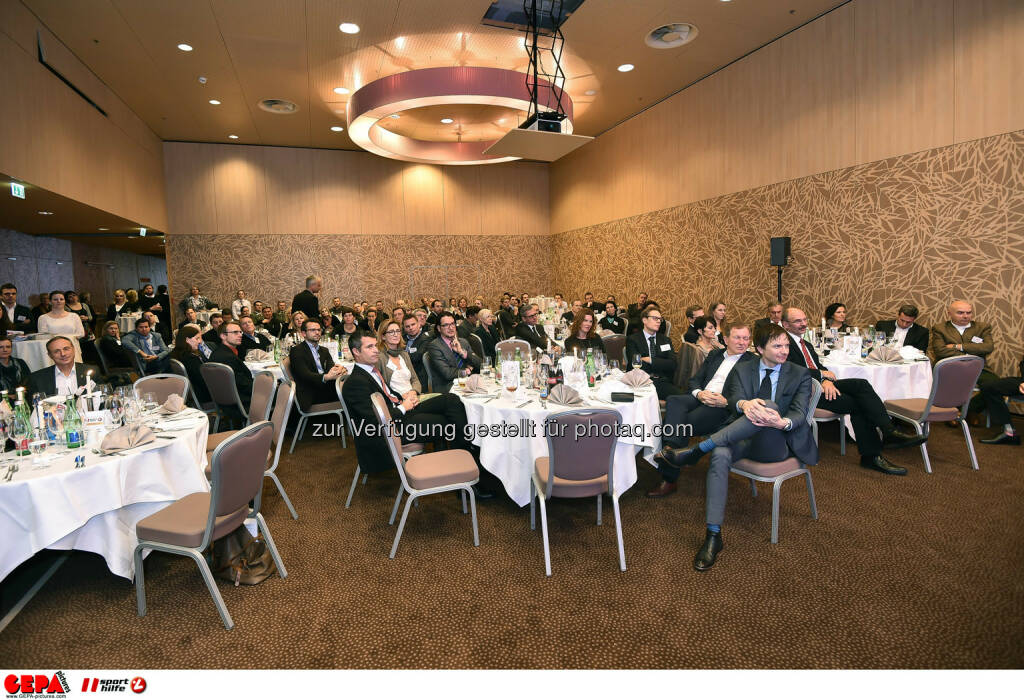 Sport und Business Circle. (Photo: GEPA pictures/ Martin Hoermandinger) (02.12.2014) 