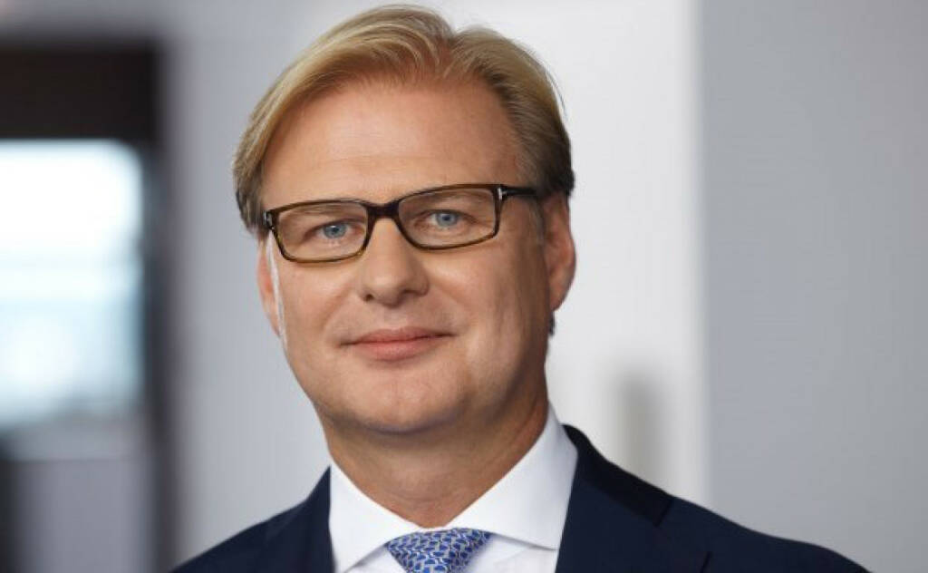 Achim Küssner, Geschäftsführer der deutschen Schroder Investment Management GmbH: Als Treiber für den Handel mit Wandelanleihen gilt auch weiterhin die große Nachfrage am Aktienmarkt. Bei gleichzeitig steigenden Neuemissionen stehen Investoren nicht nur ein größeres Anlageuniversum, sondern vor allem auch günstige Investitionsmöglichkeiten offen. „Wandelanleihen sind und bleiben eine interessante Anlageklasse“., © Aussendung (04.12.2014) 