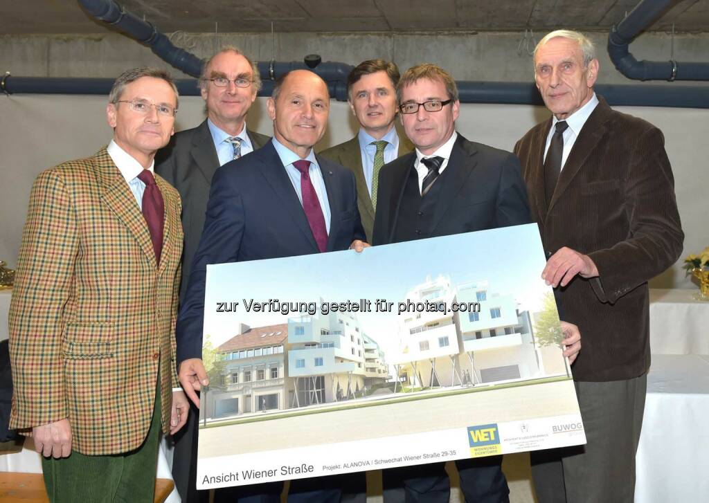 Franz Semtner (Vizebürgermeister Stadtgemeinde Schwechat), Karl Keusch (Leiter Bautechnik, Buwog Group), Wolfgang Sobotka (LH Stv. NÖ), Johannes Karner (Geschäftsführer WET), Wolfgang Gutleder (MHB), Walter Mayr (WET): Buwog: Gleichenfeier des Projekts Alanova in Schwechat., © Aussendung (04.12.2014) 