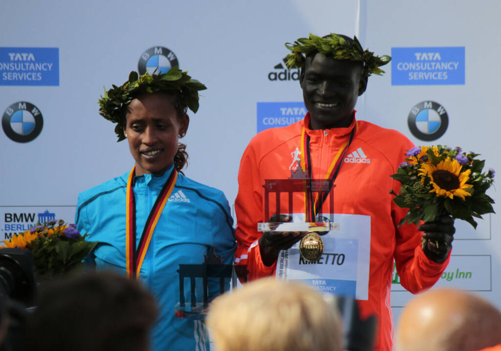 Berlin, Marathon, Deutschland, Läufer, Sieger, Tirfi Tsegaye, Dennis Kimetto, Berlin Marathon 2014, The Big 6, The Big Six, <a href=http://www.shutterstock.com/gallery-320989p1.html?cr=00&pl=edit-00>360b</a> / <a href=http://www.shutterstock.com/editorial?cr=00&pl=edit-00>Shutterstock.com</a>, 360b / Shutterstock.com, © www.shutterstock.com (25.12.2014) 