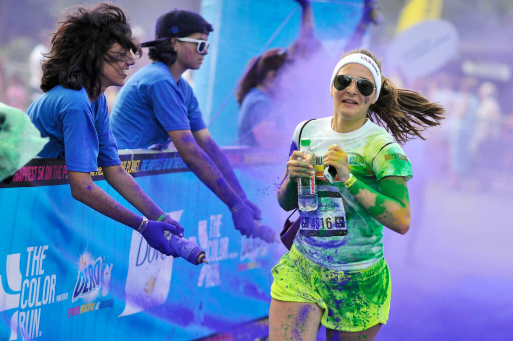 The Color Run, Laufen, bunt, Farben, <a href=http://www.shutterstock.com/gallery-749500p1.html?cr=00&pl=edit-00>PhotoStock10</a> / <a href=http://www.shutterstock.com/editorial?cr=00&pl=edit-00>Shutterstock.com</a>, PhotoStock10 / Shutterstock.com, © www.shutterstock.com (27.12.2014) 