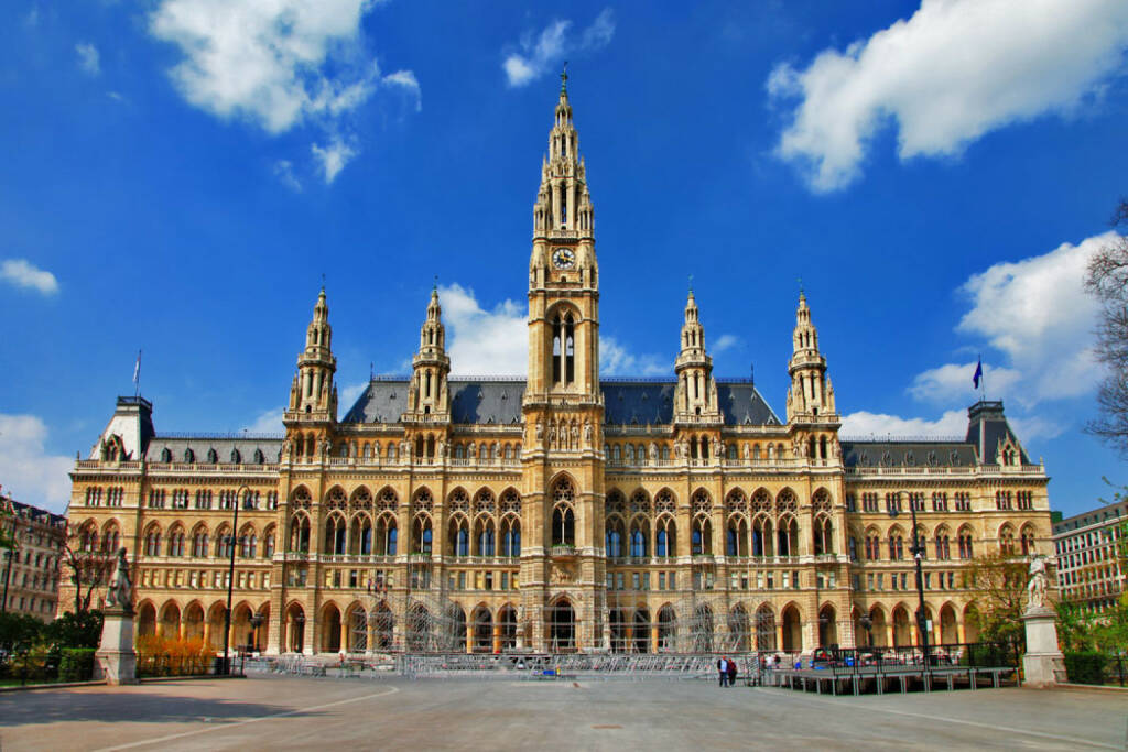 Rathaus, Wien, Österreich, Ringstrasse, http://www.shutterstock.com/de/pic-153090674/stock-photo-viena-city-hall-austria.html, © www.shutterstock.com (03.01.2015) 