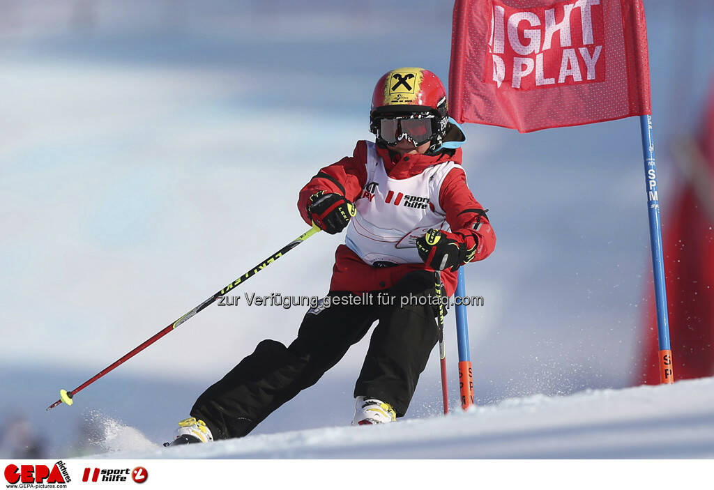 David Siedler (Team Ohlala). Foto: GEPA pictures/ Christian Walgram, © GEPA/Sporthilfe (10.02.2013) 