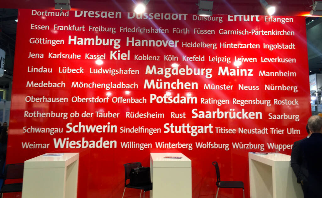 Dresden Düsseldorf Erfurt Hamburg Hannover Kiel Magdeburg Mainz München Potsdam Saarbrücken Schwerin Stuttgart Wiesbaden (19.01.2015) 