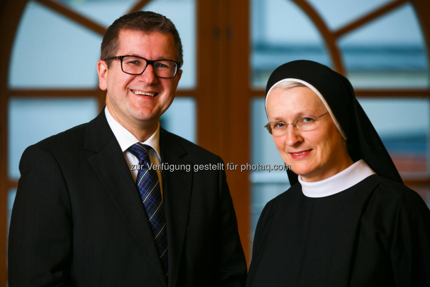 Sabine Zoitl und Andreas Achrainer: Hartmannspital - Franziskanerinnen von der christlichen Liebe: Hartmannspital feiert 150 – jähriges Jubiläum: seit 1865 eine Oase der Heilung in Wien