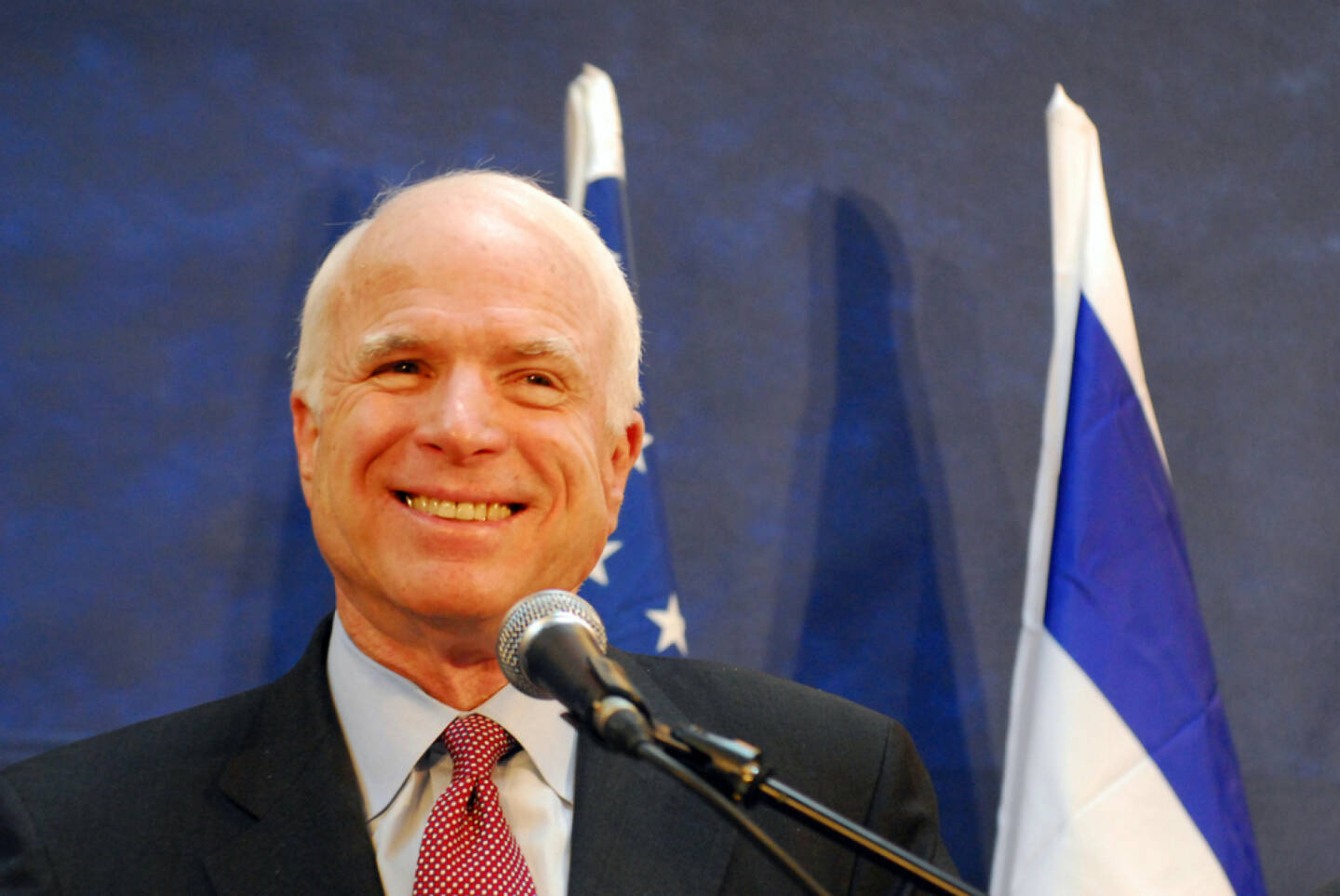 John McCain, <a href=http://www.shutterstock.com/gallery-668929p1.html?cr=00&pl=edit-00>ChameleonsEye</a> / <a href=http://www.shutterstock.com/editorial?cr=00&pl=edit-00>Shutterstock.com</a>, ChameleonsEye / Shutterstock.com