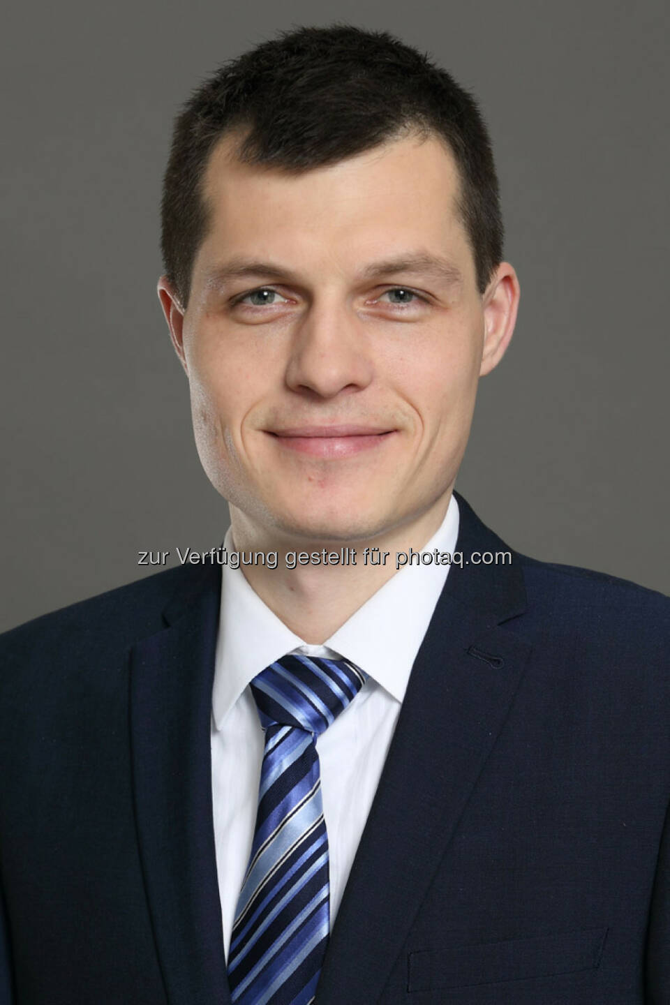 Petr Svoboda - seit 1. Jänner 2015 für CBRE in Prag tätig. Er übernimmt die Leitung des neu geschaffenen Ressorts Debt & Structured Finance für die Region CEE.
 