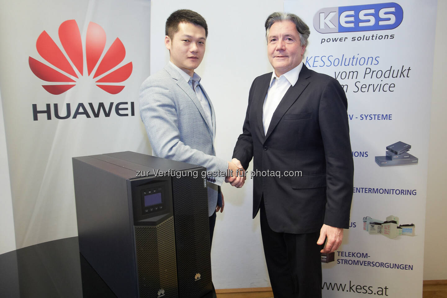 Jay Peng, Managing Director, Huawei Austria und Franz Kasyan, Geschäftsführer, Kess Power Solutions: Huawei Technologies Austria GmbH: Huawei steigt in Österreich in den USV-Markt ein