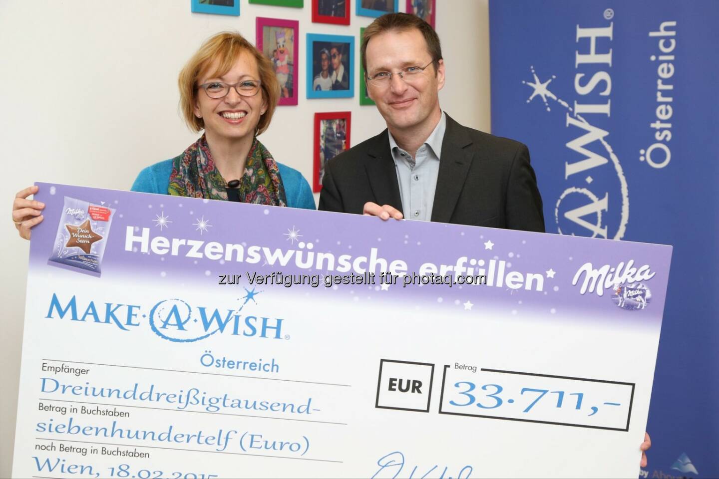 Doris Regele (Präsidentin der Make-A-Wish Foundation® Österreich), Andreas Kutil (Managing Director Mondelez Österreich): Mondelez Österreich: Fast 34.000 Euro für die Make-a-wish foundation