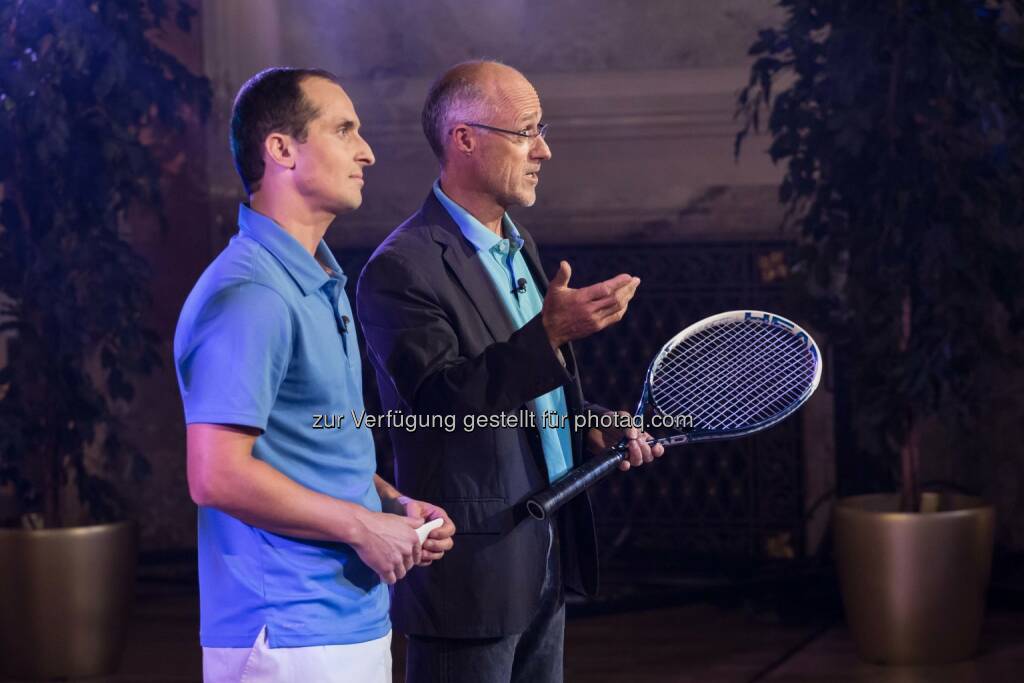 Toni Innauer unterstützt Michael Hoffmann bei Challenge me (C) Manuel Tauber-Romieri, © Puls 4 (24.02.2015) 