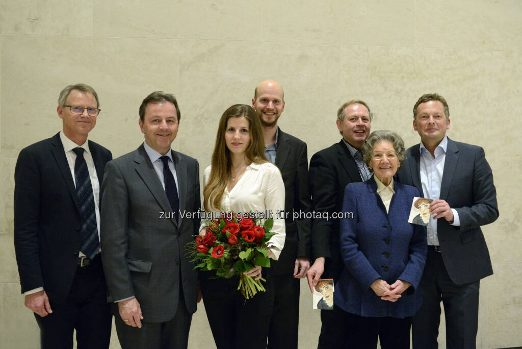 Franz Smola (Museologischer Direktor interim. des Leopold Museum), Nikolaus Berlakovich; Birgit Summerauer (Ausstellungskuratorin Leopold Museum); Stephan Pumberger (Ausstellungskurator Egon Schiele-Dokumentationszentrum Leopold Museum); RA Andreas Nödl (Vorstand, Leopold Museum-Privatstiftung); Elisabeth Leopold (Vorstand Leopold Museum-Privatstiftung); Peter Weinhäupl (Managing Director Leopold Museum): Leopold Museum im MQ: Schieles Muse: Leopold Museum eröffnet Wally-Ausstellung, © Aussendung (27.02.2015) 