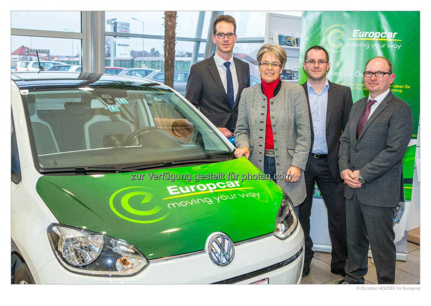 Geschäftsführer Europcar Österreich, Simon Schupp / Wirtschaftslandesrätin Petra Bohuslav / Standortleiter Autohaus Zankl, Franz Reisinger / Leitung Operations Europcar Österreich, Norbert Primes: Europcar Österreich: Europcar übersiedelt Standort in St. Pölten