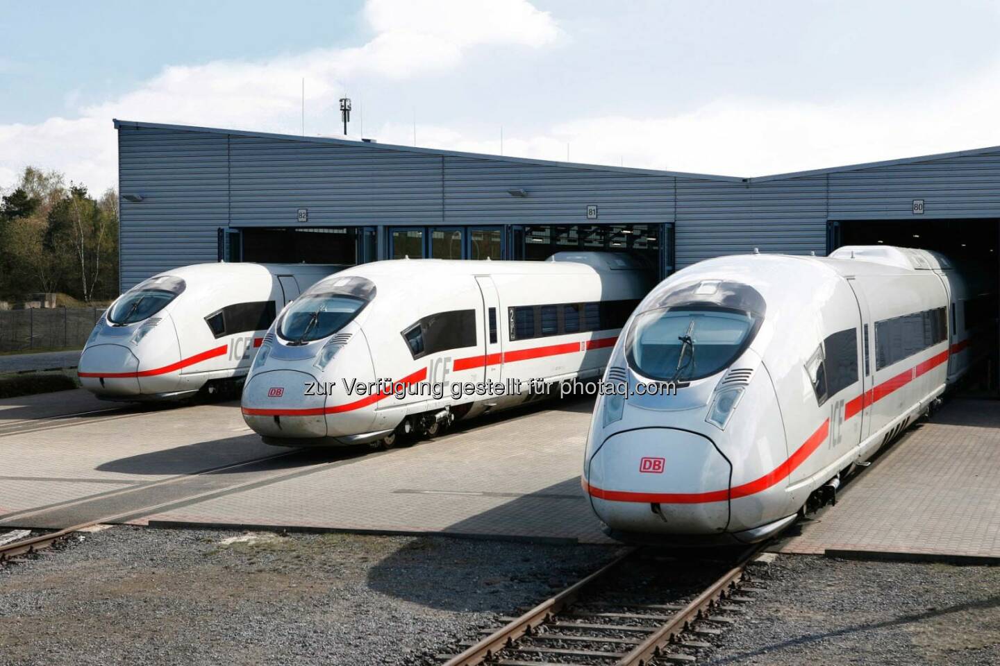 Der Siemens-Hochgeschwindigkeitszug vom Typ Velaro wurde mit dem renommierten iF Design Award in der Kategorie Produkt ausgezeichnet.