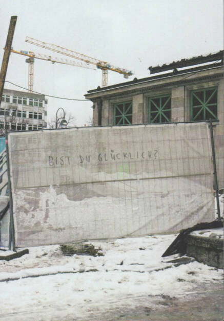 Christian Reister - Bist Du Glücklich?, Self published 2014, Cover - http://josefchladek.com/book/christian_reister_-_bist_du_glucklich, © (c) josefchladek.com (16.03.2015)