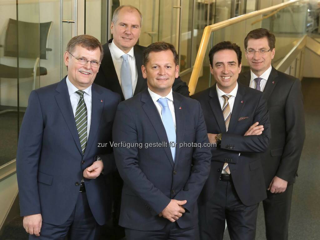 Jürgen Horstmann (Ressort Leben), CEO Otmar Bodner, Thomas Neusiedler (Ressort Schaden-Unfall), Werner Panhauser (Ressort Vertrieb-Marketing), Josef Gutschik (Ressort Finanzen): Helvetia Versicherungen – Jahresergebnis 2014: Gesamtprämienaufkommen um 18 Prozent gestiegen, © Aussender (16.03.2015) 