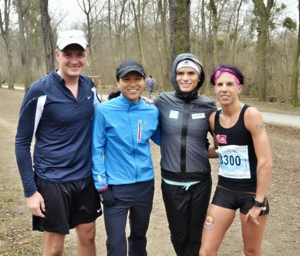 Voller Erfolg für die Tristyle Runplugged Runners beim Eisbärlauf am 22.3. Die Formkurve stimmt und wir haben die Siege über 7km in 24:50min, 14km in 51:19min und 21,1km in 1:18:0h einheimsen können!  (22.03.2015) 