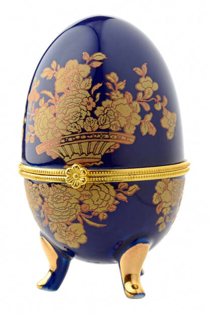 Faberge, Fabergé Ei, Osterei - http://www.shutterstock.com/de/pic-89056492/stock-photo-decorative-ceramic-easter-egg-for-jewellery-faberge-egg-against-white-background.html, © www.shutterstock.com (26.03.2015) 