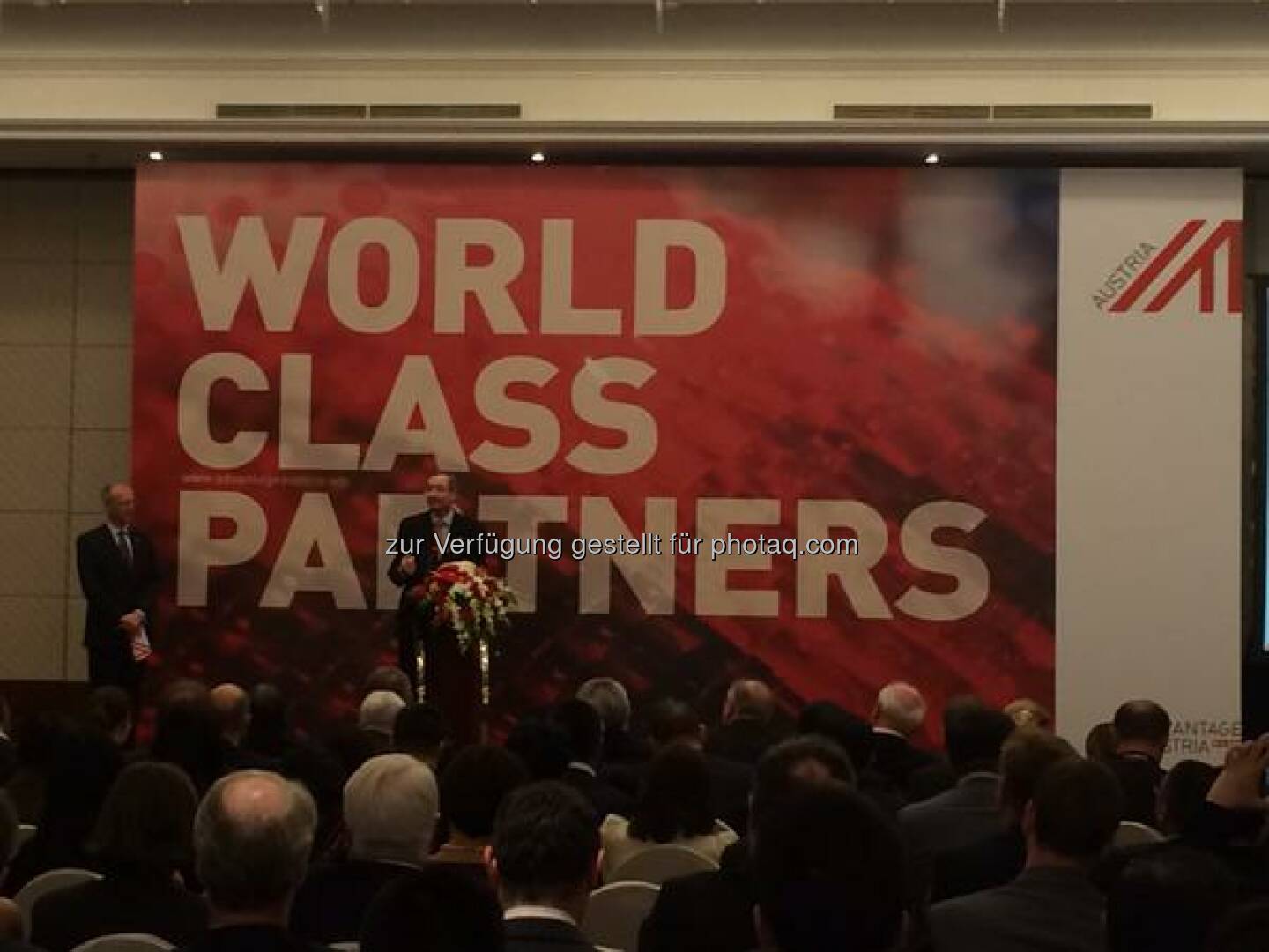 World Class Partners - über 250 Vertreter der österreichischen Business Community in #China lauschen den Ausführungen von Präsident #Leitl http://twitter.com/wko_aw/status/580986836266266624/photo/1  Source: http://twitter.com/wko_aw