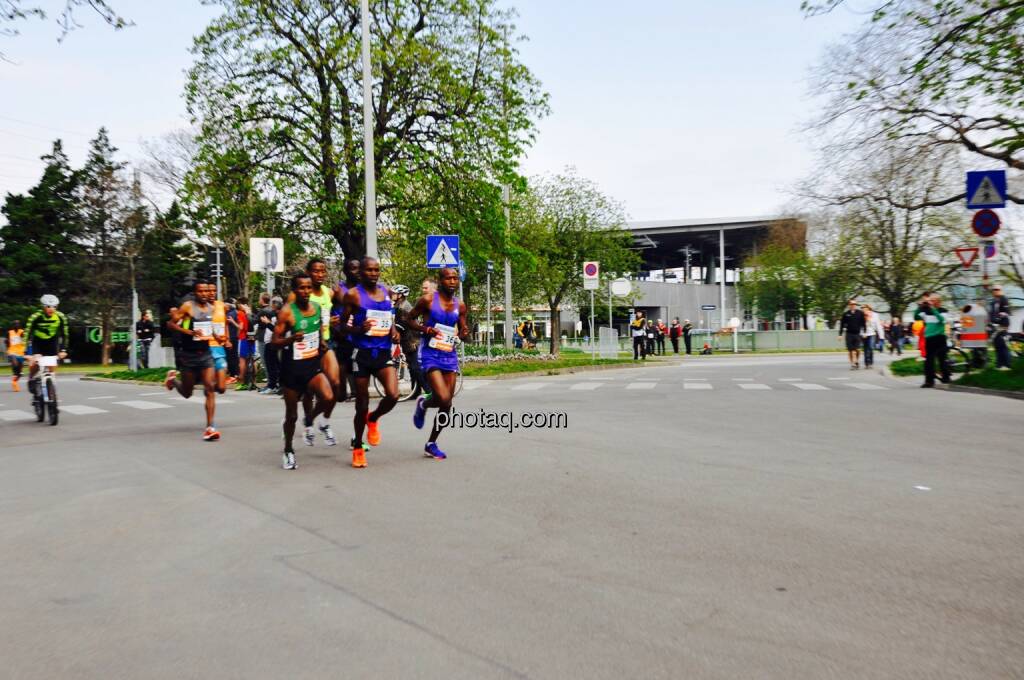 Spitzengruppe Getu Feleke, Sisay Lemma, VCM 2015 (12.04.2015) 