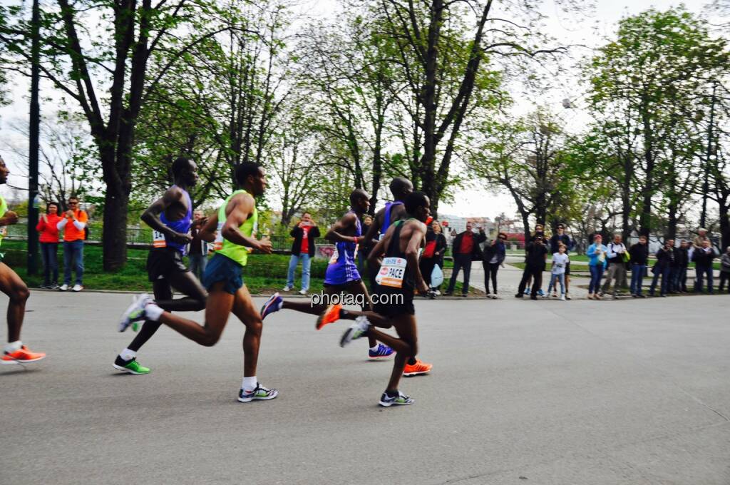 Spitzengruppe Getu Feleke, Sisay Lemma, VCM 2015 (12.04.2015)