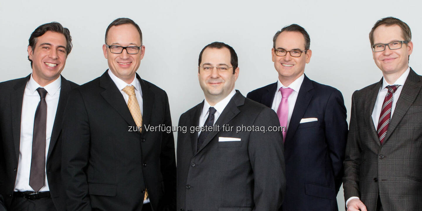 Andreas Holler (Geschäftsführer Property Development Österreich), Ronald Roos (CFO), Daniel Riedl (CEO), Herwig Teufelsdorfer (Geschäftsführer Asset Management & Property Sales), Alexander Happ (Geschäftsführer Property Development Deutschland): Die Buwog AG veranstaltet am 28. und 29. April ihre erste Privatanleger-Roadshow. Aktionäre haben die Möglichkeit, an einem der beiden Abende mit dem Vorstand und der Geschäftsführung zusammenzukommen und sich über Aktuelles aus dem Unternehmen zu informieren. 