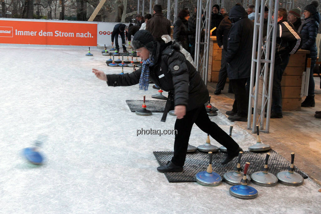 Dieter Kerschbaum (ESPA – Pressesprecher) - Eisstockschiessen mit der Erste Immobilien KAG , © Herbert Gmoser für finanzmarktfoto.at (21.02.2013) 