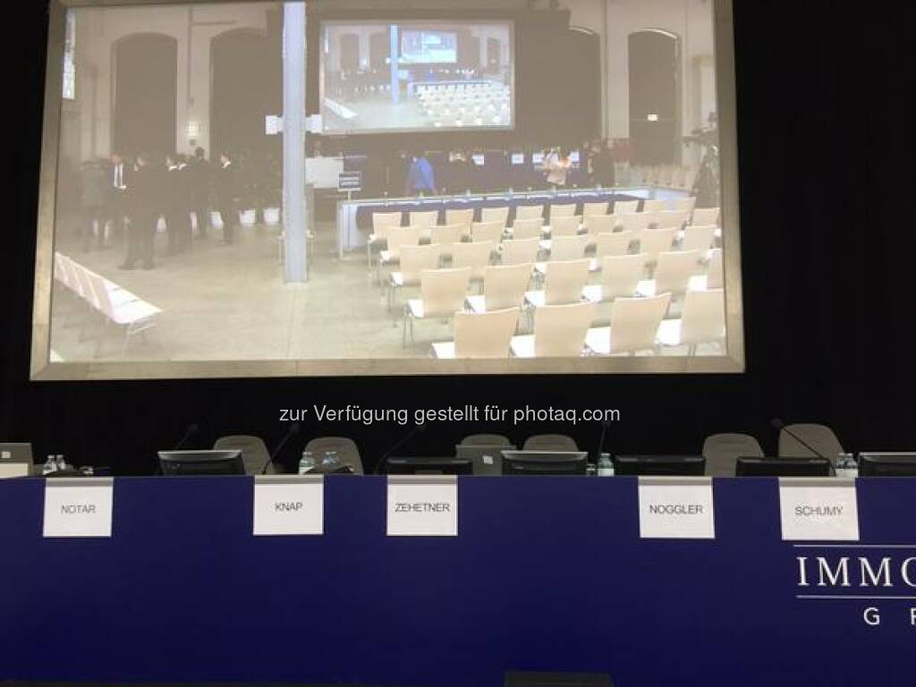 #immofinanz - Last preparations for our EGM http://twitter.com/bettinaschragl/status/588974874376409088/photo/1  Source: http://twitter.com/bettinaschragl (17.04.2015) 