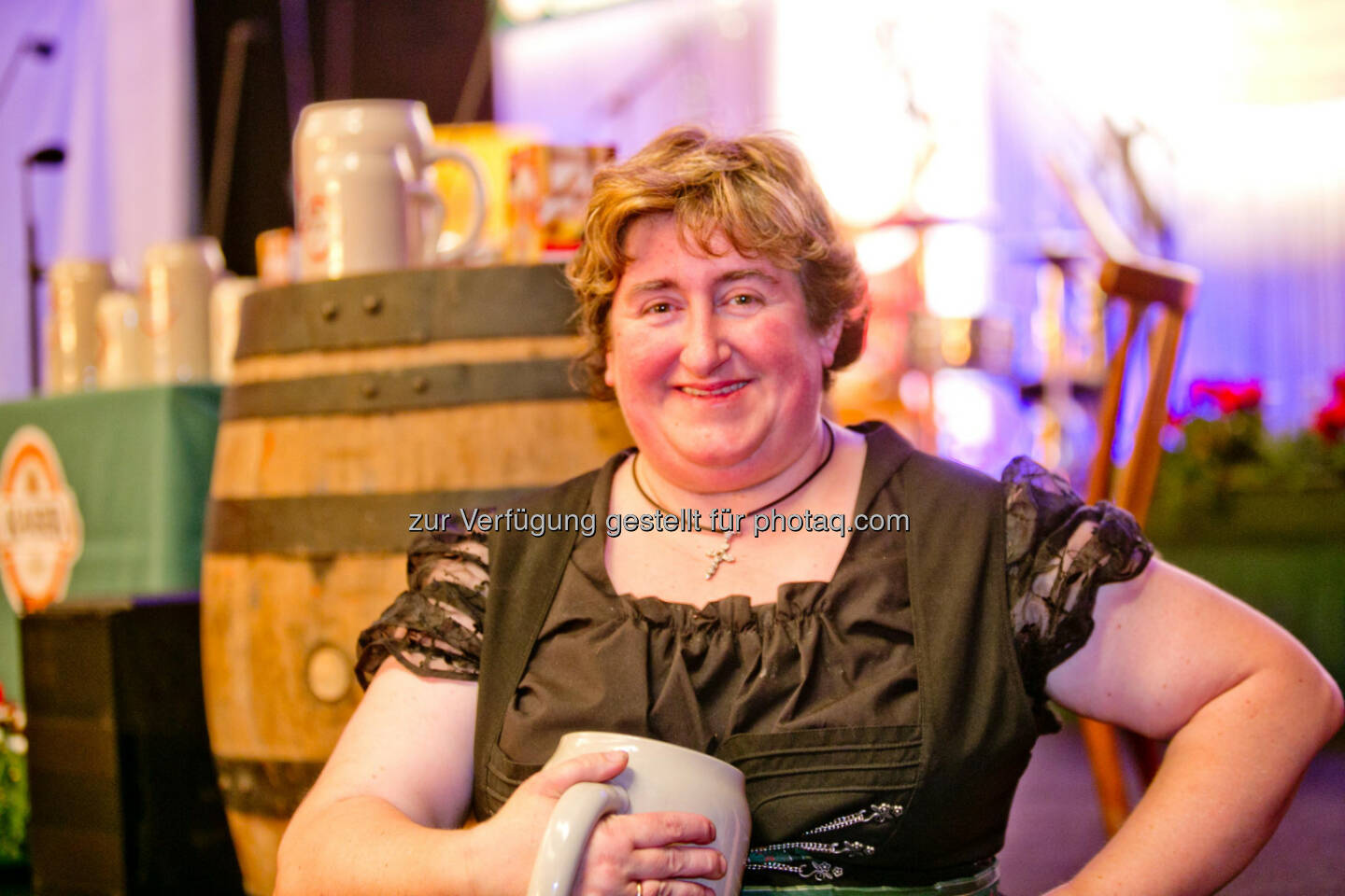 Renate Maier, Gstanzlmeisterin aus Bayern: Brau Union Österreich AG: Kaltenhauser Gstanzlsingen: Fest des Humors in ausverkaufter Halle