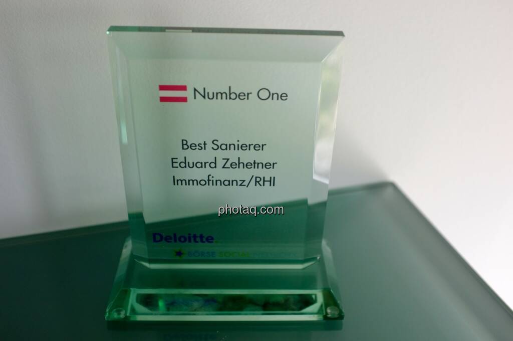 Number One Award: Best Sanierer - Eduard Zehetner Immofinanz/RHI , © Börse Social Network/photaq.com (30.04.2015)