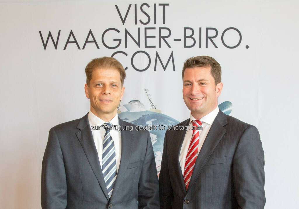 Vorstandsvorsitzende Thomas Jost (R) und Finanzvorstand Martin Zinner, Waagner-Biro AG: 16. Hauptversammlung Waagner-Biro AG: Jahresergebnis 2014 erhöht, aber hinter Erwartungen, © Aussender (04.05.2015) 