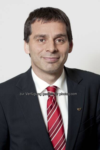 Peter Umundum zum Vorstand Paket & Logistik der Österreichischen Post AG wiederbestellt, © Aussender (06.05.2015) 